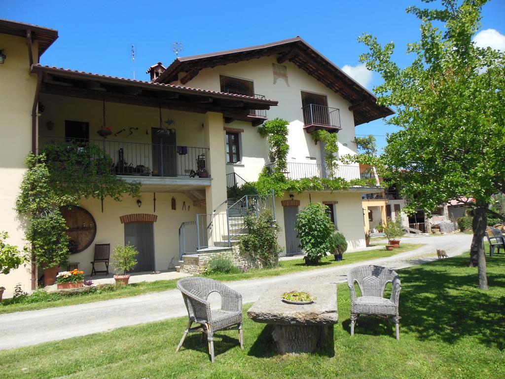 Agriturismo Affittacamere Barbarossa Dogliani Extérieur photo
