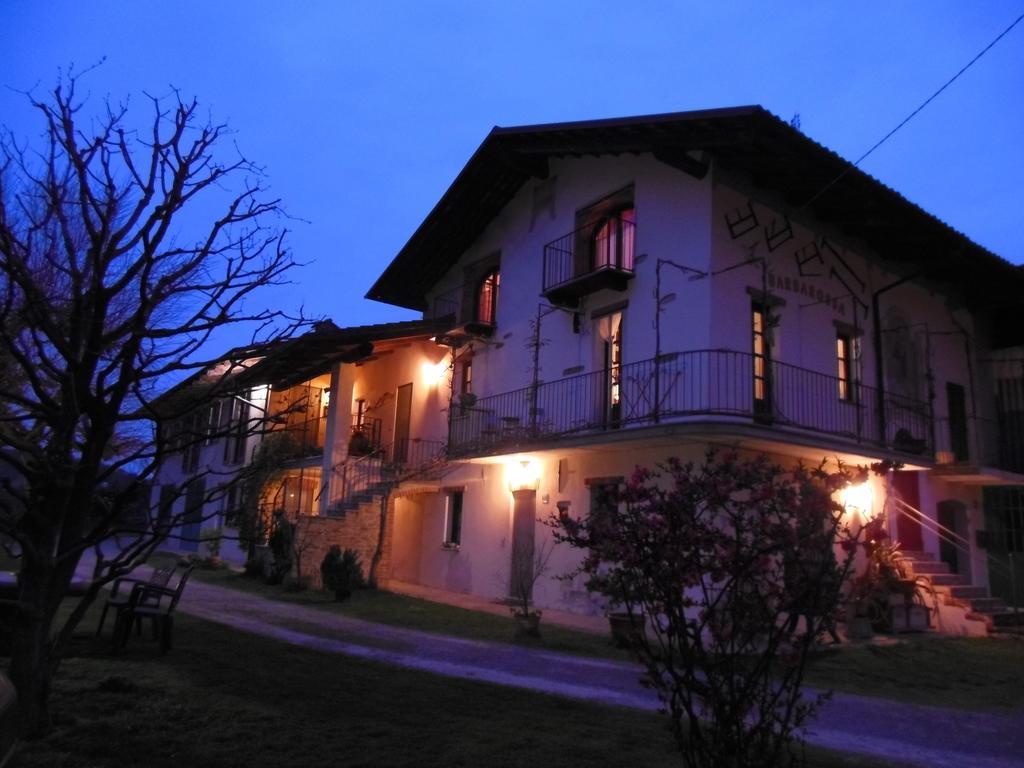 Agriturismo Affittacamere Barbarossa Dogliani Extérieur photo