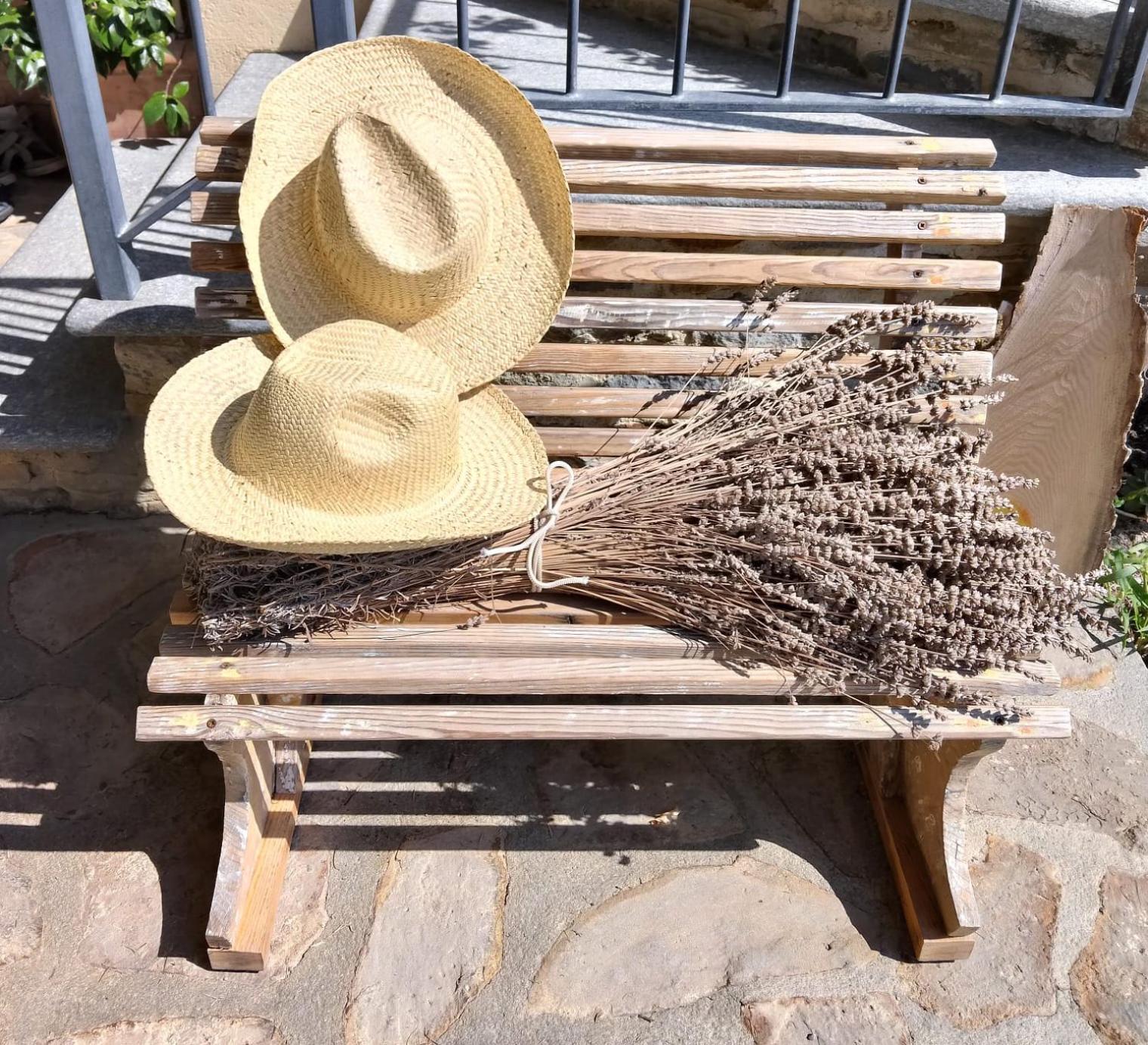 Agriturismo Affittacamere Barbarossa Dogliani Extérieur photo