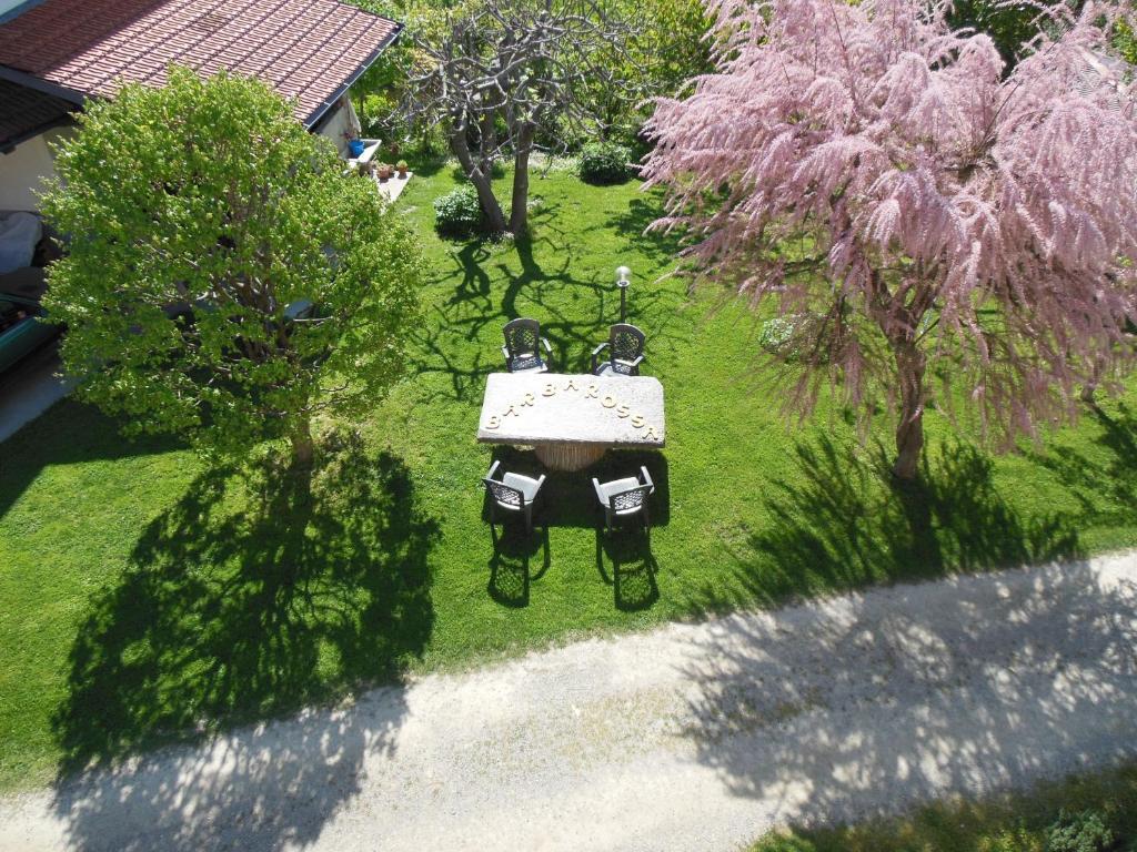 Agriturismo Affittacamere Barbarossa Dogliani Extérieur photo
